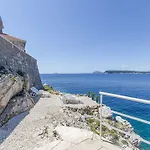 Lighthouse Grebeni