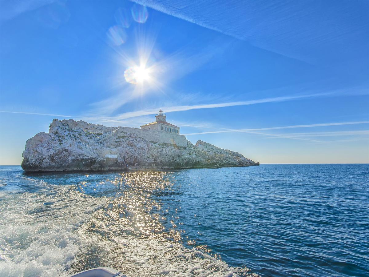 Lighthouse Grebeni